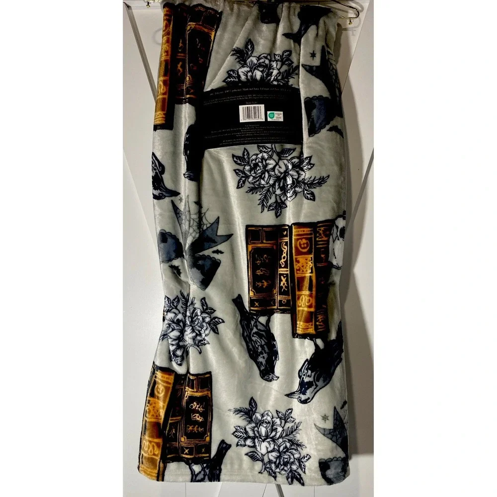 Rachel Roy Halloween Gothic Toile Plush Throw Blanket 60 x 70 Ravens Skull Books